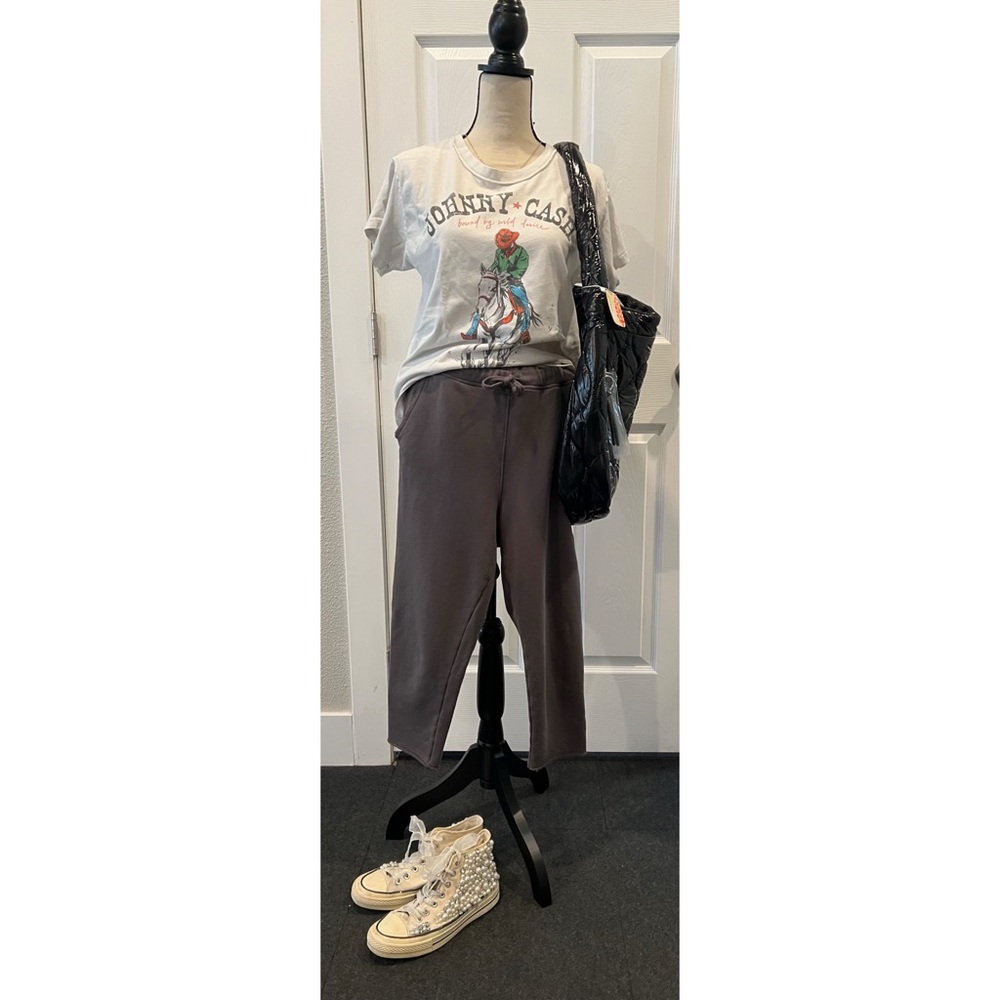 #1702 FRANK & EILEEN Tee Lab Grey Crop Distressed Sweatpants Small